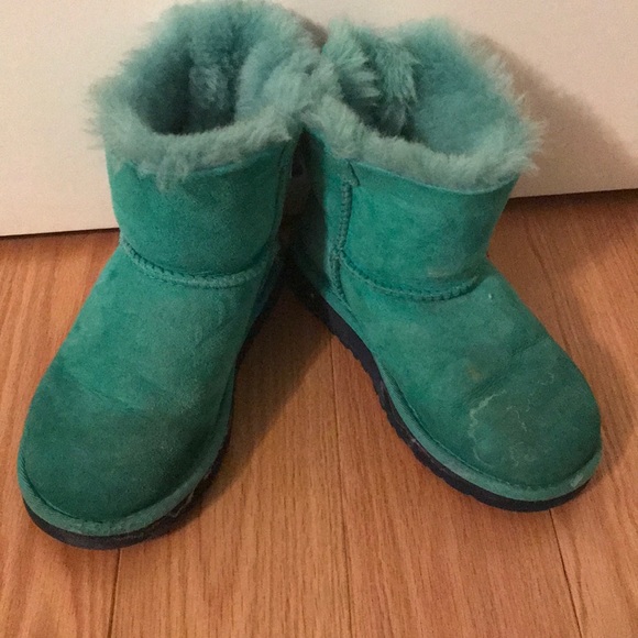 teal ugg boots